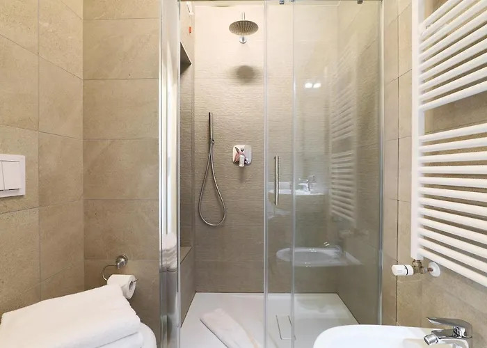 Contempora - Rosellini 6a Otel *