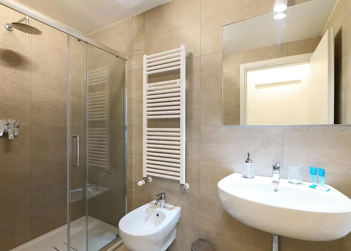 Contempora - Rosellini 6a Otel *
